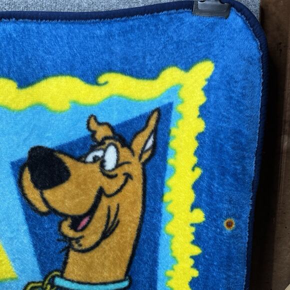 Vintage 2000s Scooby-Doo Plush Fleece Throw Blanket Cartoon Network 50”x60” HTF - Picture 8 of 11